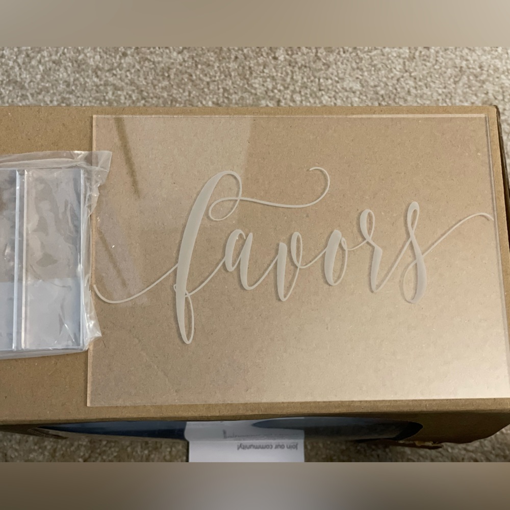 Favors Sign